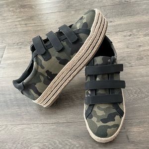 MIX NO. 6 Camo Platform Espadrille Shoes, Size 7.5, NWOT 💚